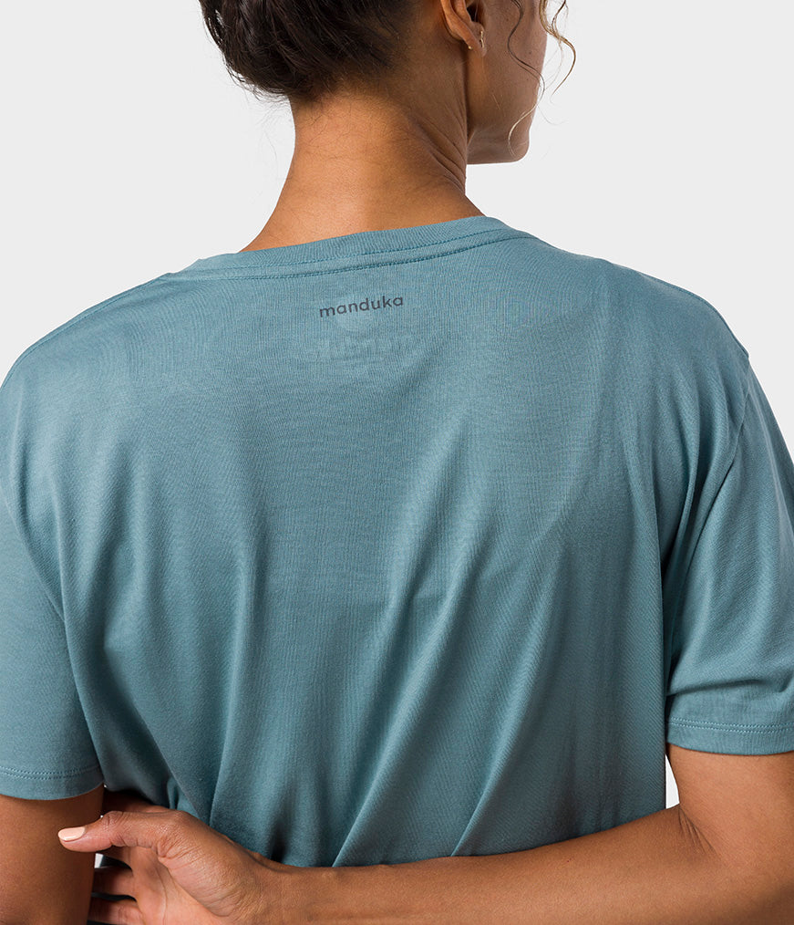 manduka-vinyasa-tee-damen-oversize-t-shirt image 7