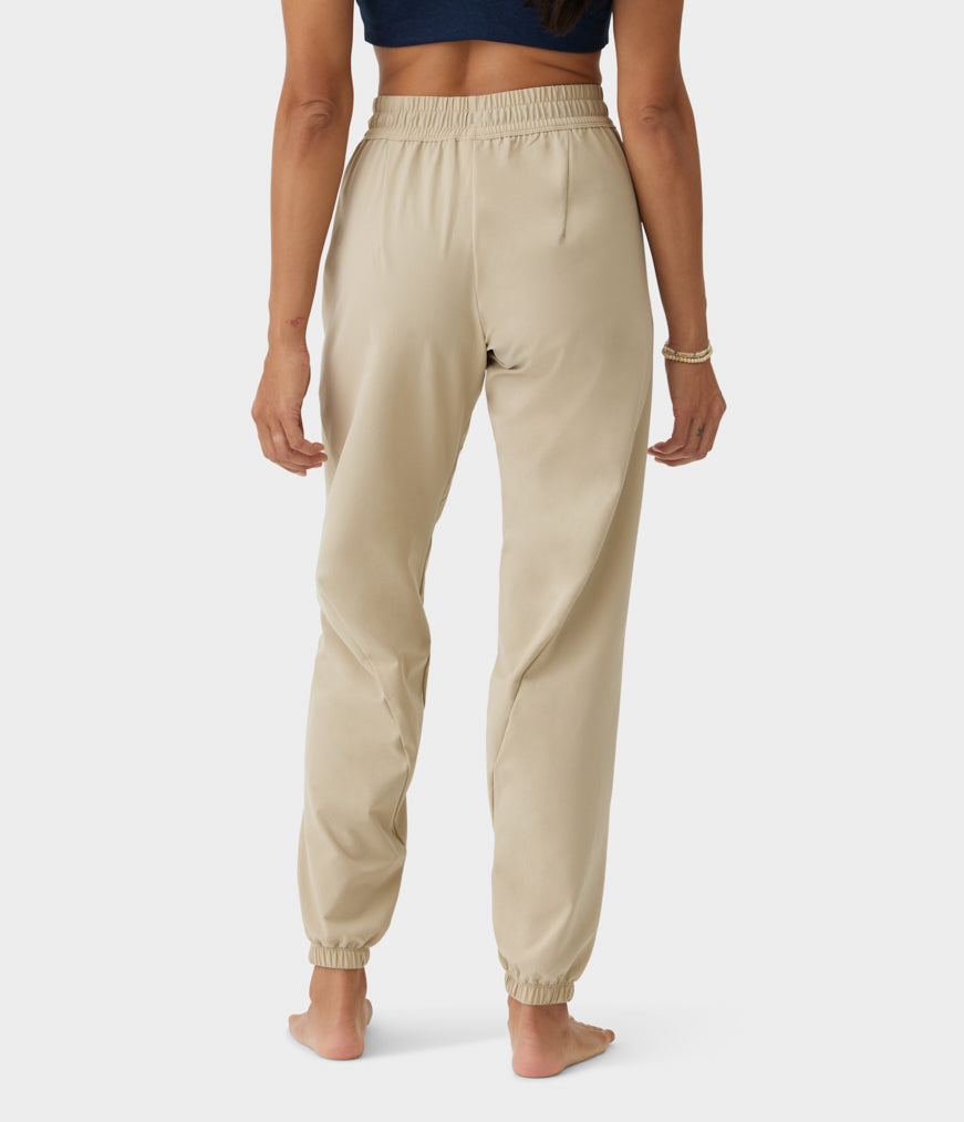 manduka-cntr-damen-yoga-hose-schmal image 7