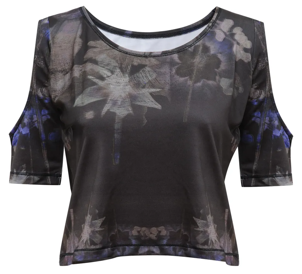 yogistar-yoga-breathe-shirt-raffaela-crop-top-everglades image 1