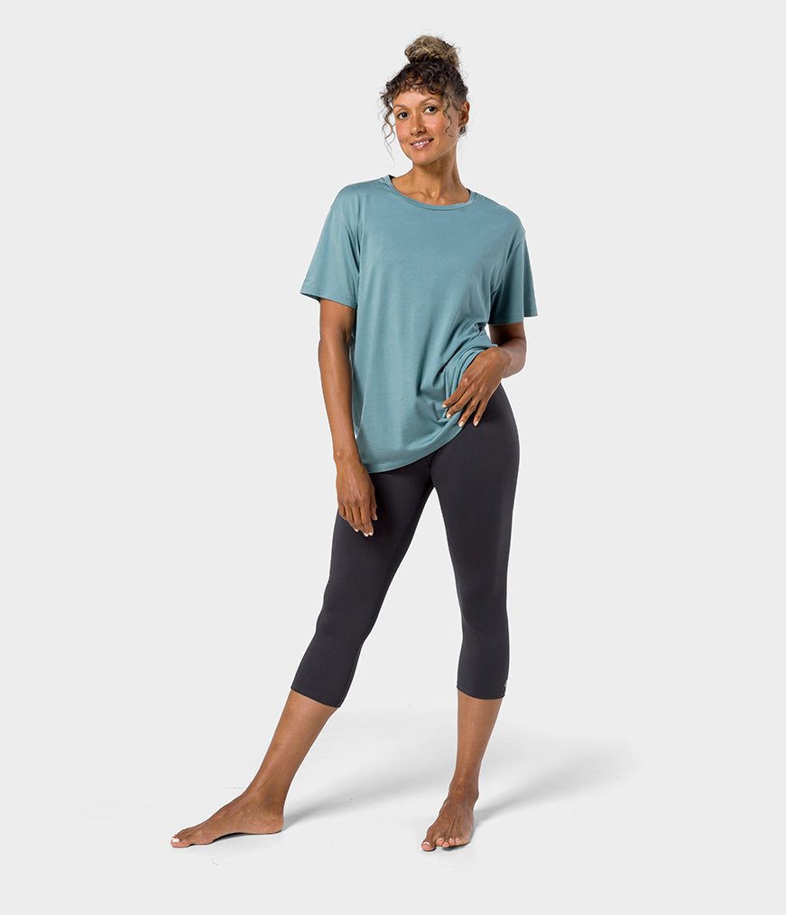 manduka-vinyasa-tee-damen-oversize-t-shirt image 8