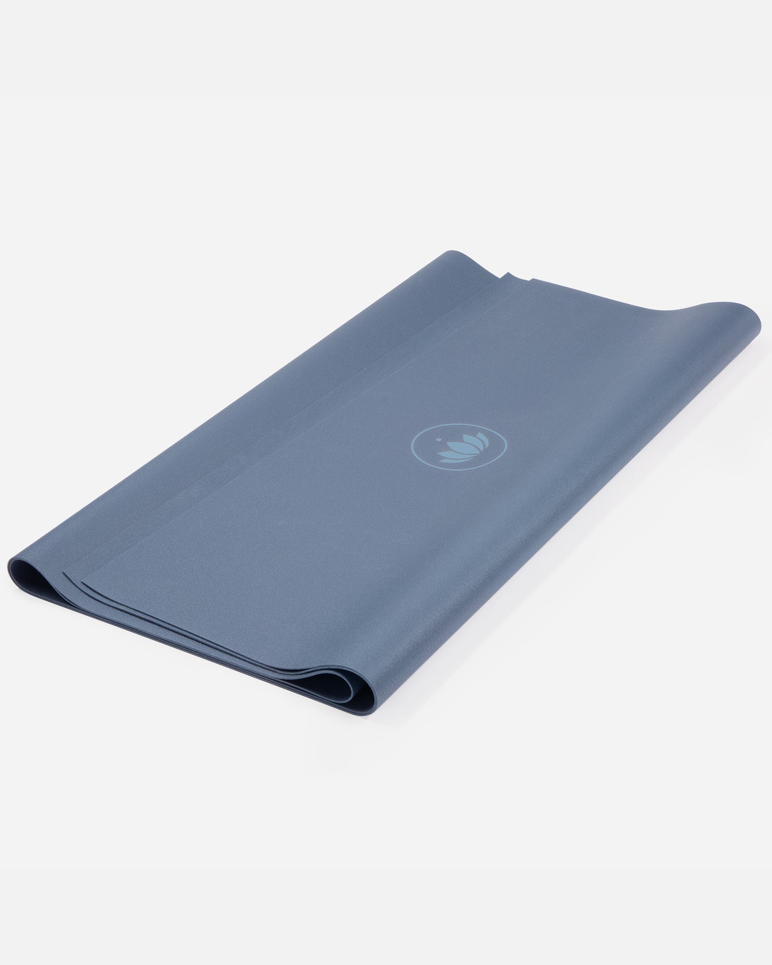 lotuscrafts-arise-travel-yogamatte-almost-perfect-faltbar-1-3-mm image 3