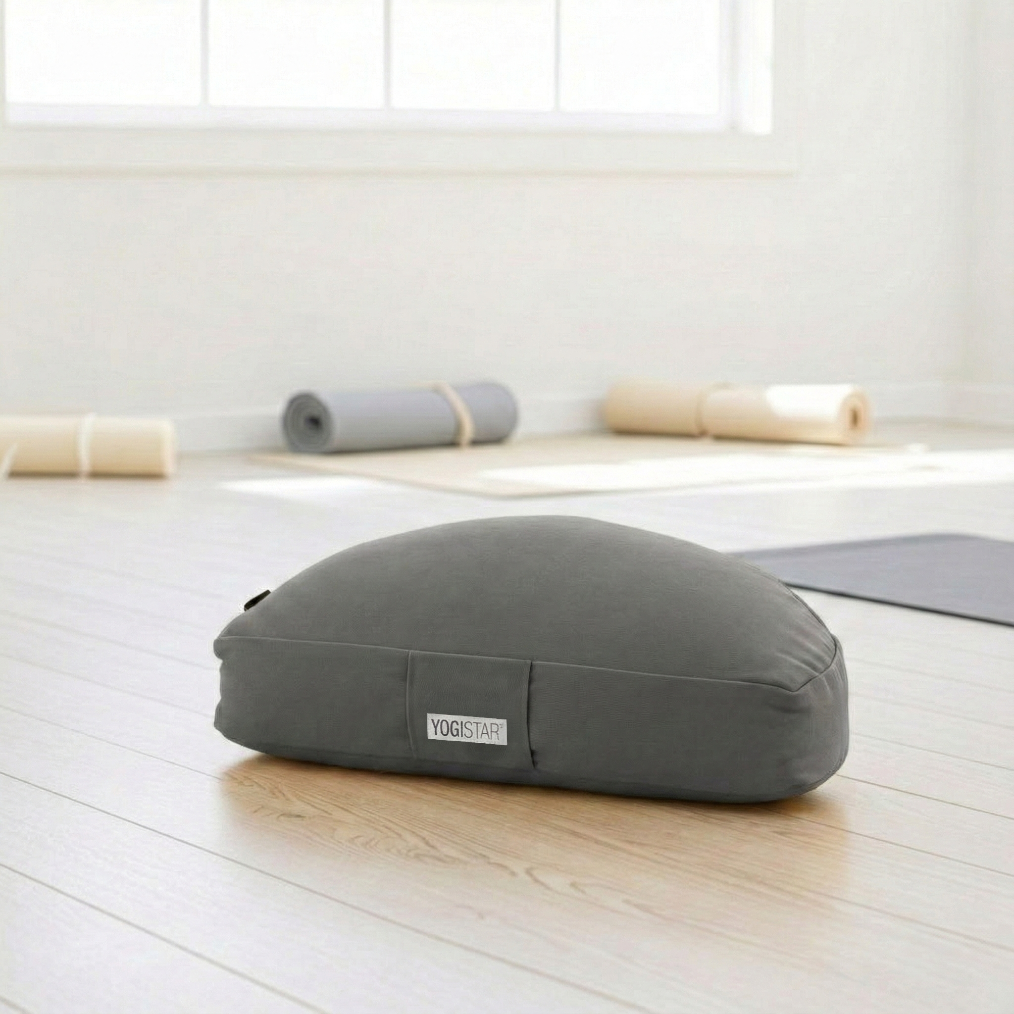 yogistar-meditationskissen-halbmond-bio-dinkelspelz image 6