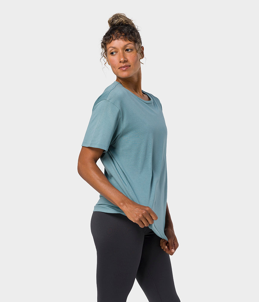 manduka-vinyasa-tee-damen-oversize-t-shirt image 4
