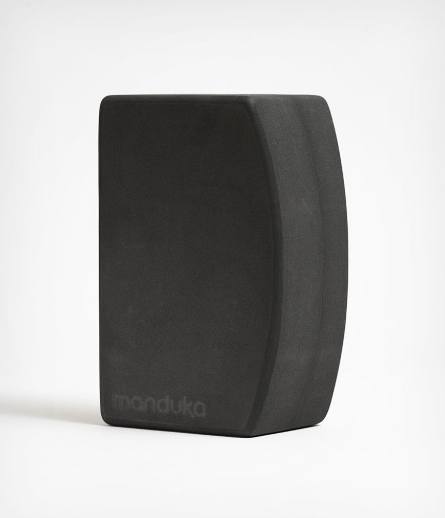 manduka-unblok-recycelter-schaumstoff-yogablock image 1