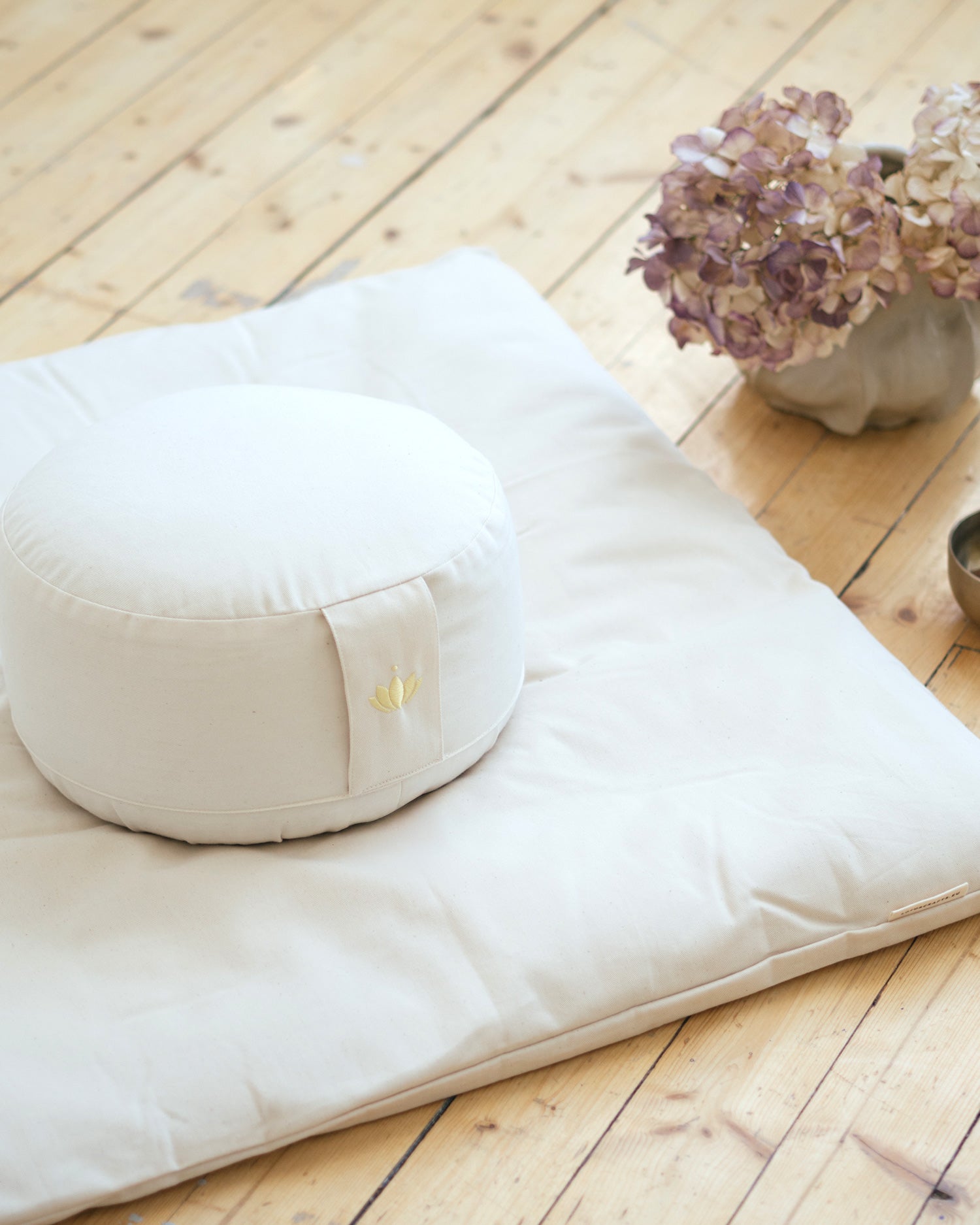 lotuscrafts-meditations-set-lotus-15-cm-ohne-stick-inkl-matte-gratis-kurs image 3