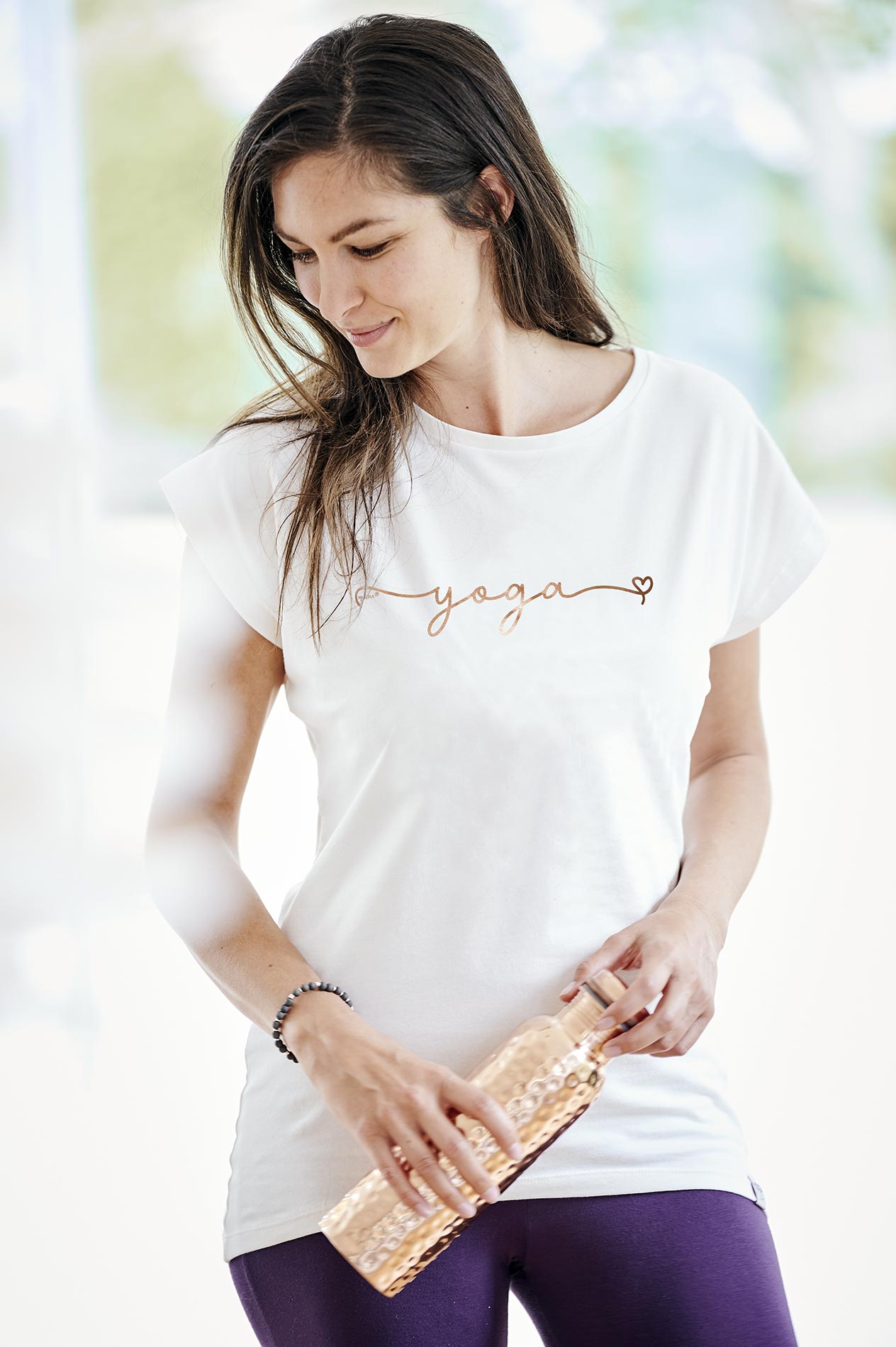 yogistar-yoga-t-shirt-batwing-yoga-ivory-copper image 1