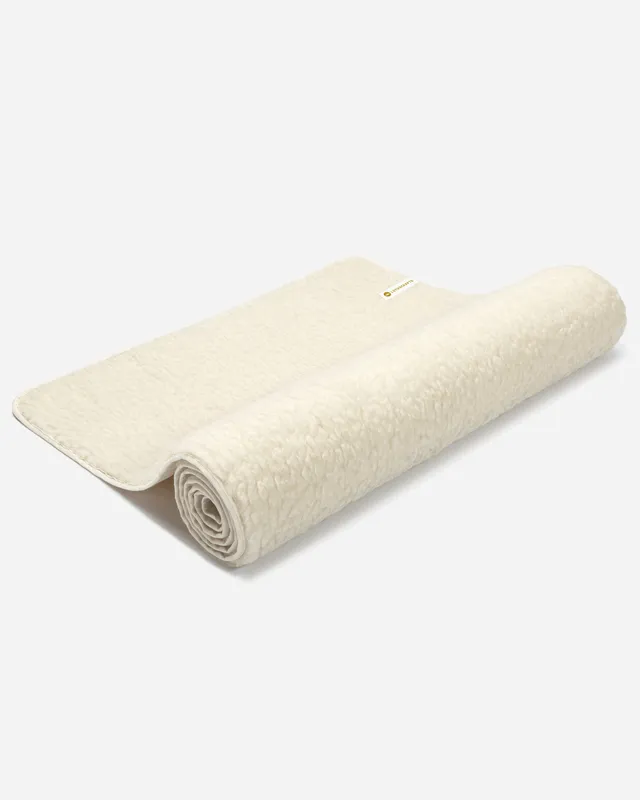 lotuscrafts-yogamatte-wool-aus-schurwolle-2-cm-hochflor image 1