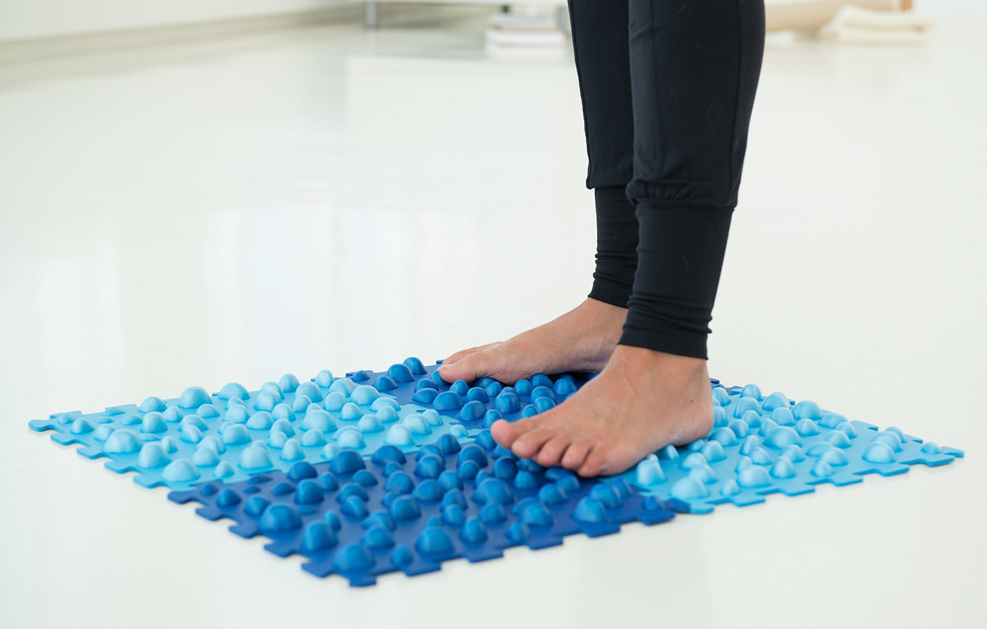 yogistar-fu-massage-board-set-4-tlg-blue-33x29-cm-eva image 3
