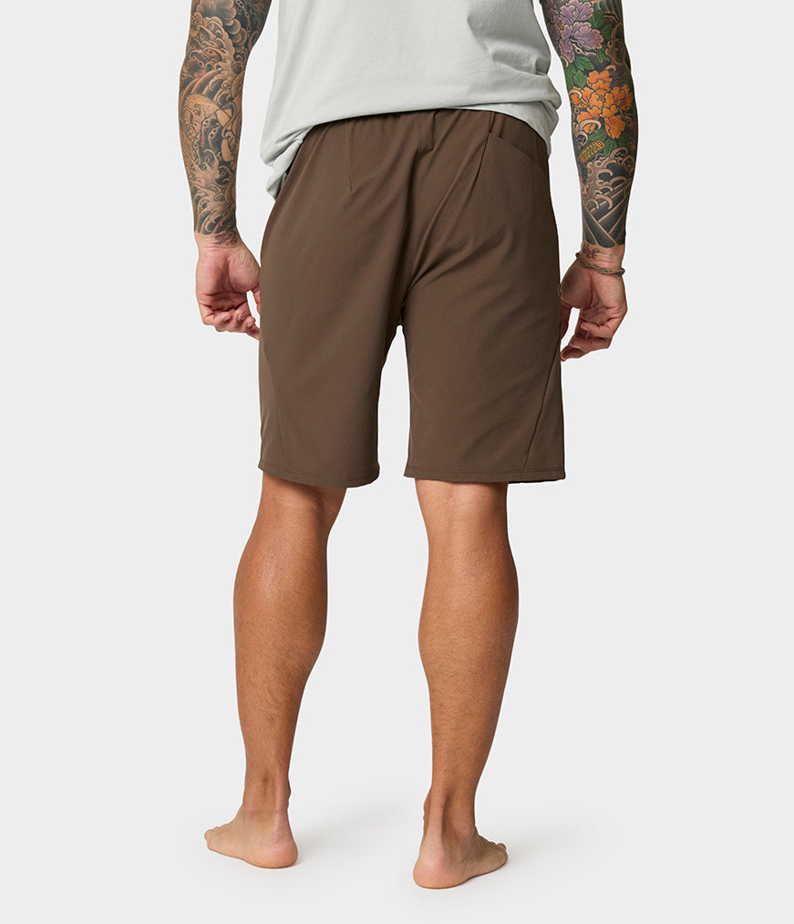 manduka-cntr-shorts-herren image 6
