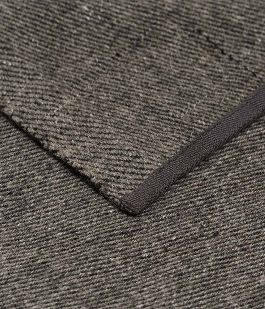 manduka-decke-aus-recycelter-wolle-yogadecke-faltbar-f-r-restorative-yoga image 5