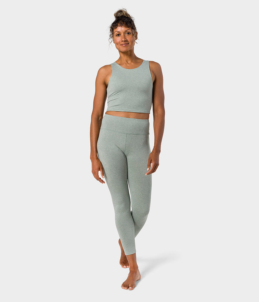 manduka-dhara-tanktop-racerback-cropped image 6