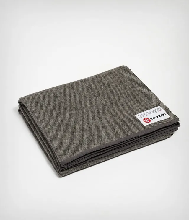 manduka-decke-aus-recycelter-wolle-yogadecke-faltbar-f-r-restorative-yoga image 1