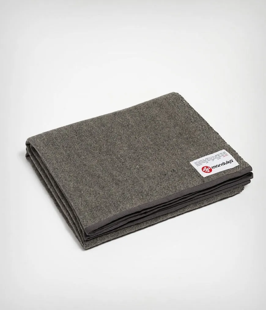 manduka-decke-aus-recycelter-wolle-yogadecke-faltbar-f-r-restorative-yoga image 1