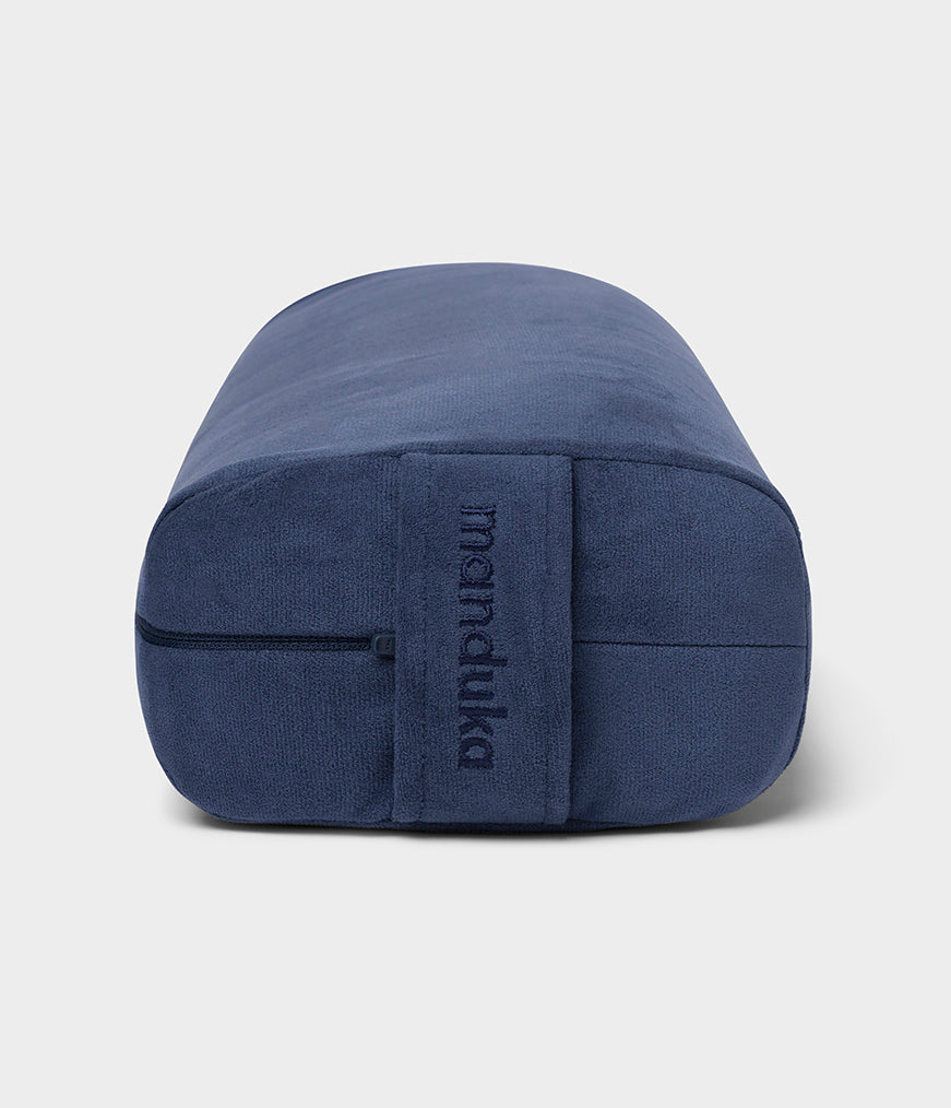 manduka-equa-lean-bolster-kissen-rechteckig-schlank image 6