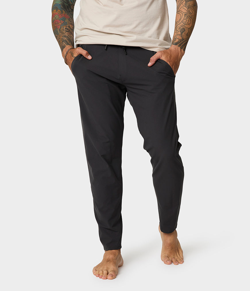 manduka-cntr-hose-herren-yogahose image 7
