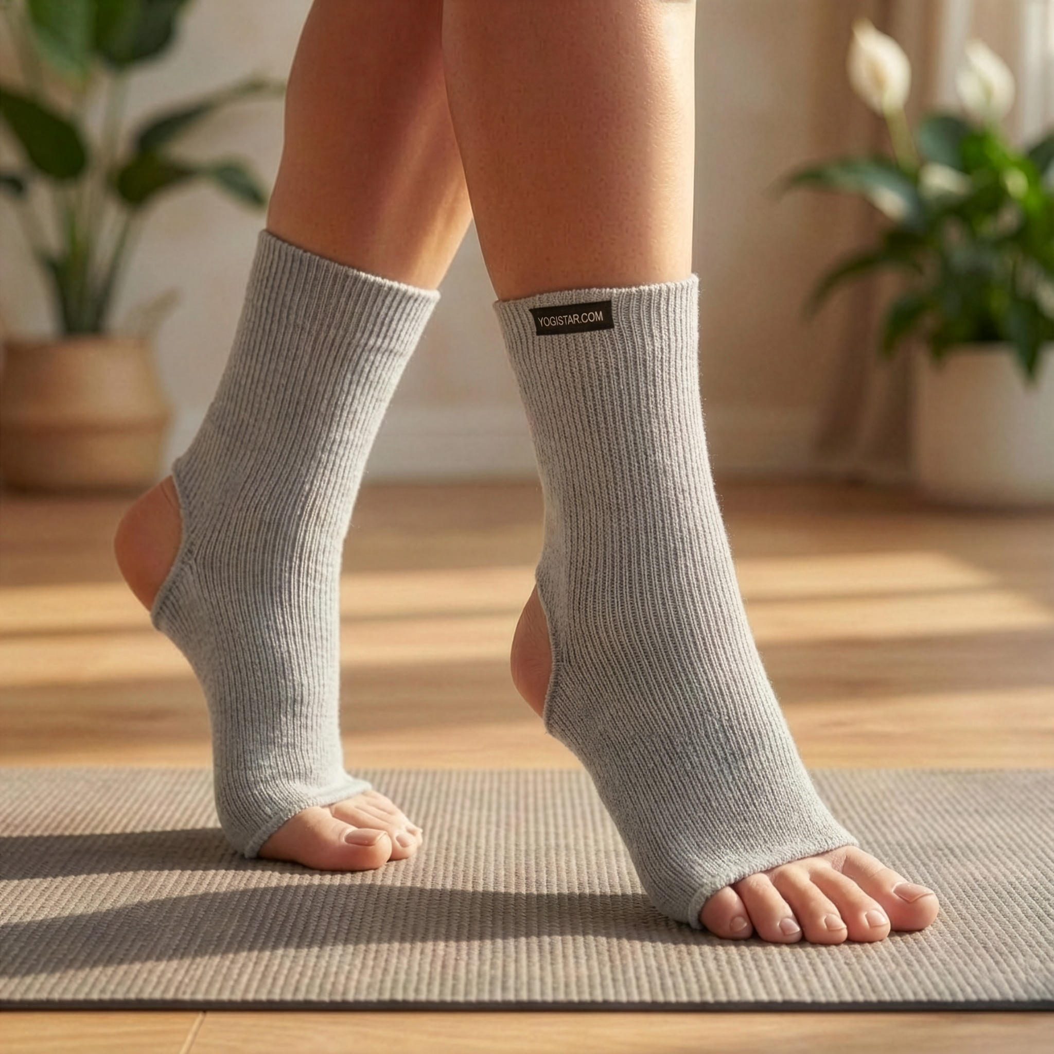 yogistar-yoga-socken-mit-offener-zehen-und-fersenpartie image 3
