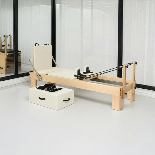yogistar-pilates-reformer-ahorn-therapeutic-leg-creme-inkl-sitting-box-jump-boar image 1