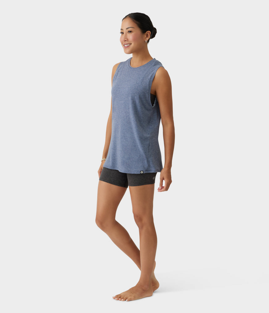 manduka-atmana-tanktop-leichtes-recycled-performance-top image 6