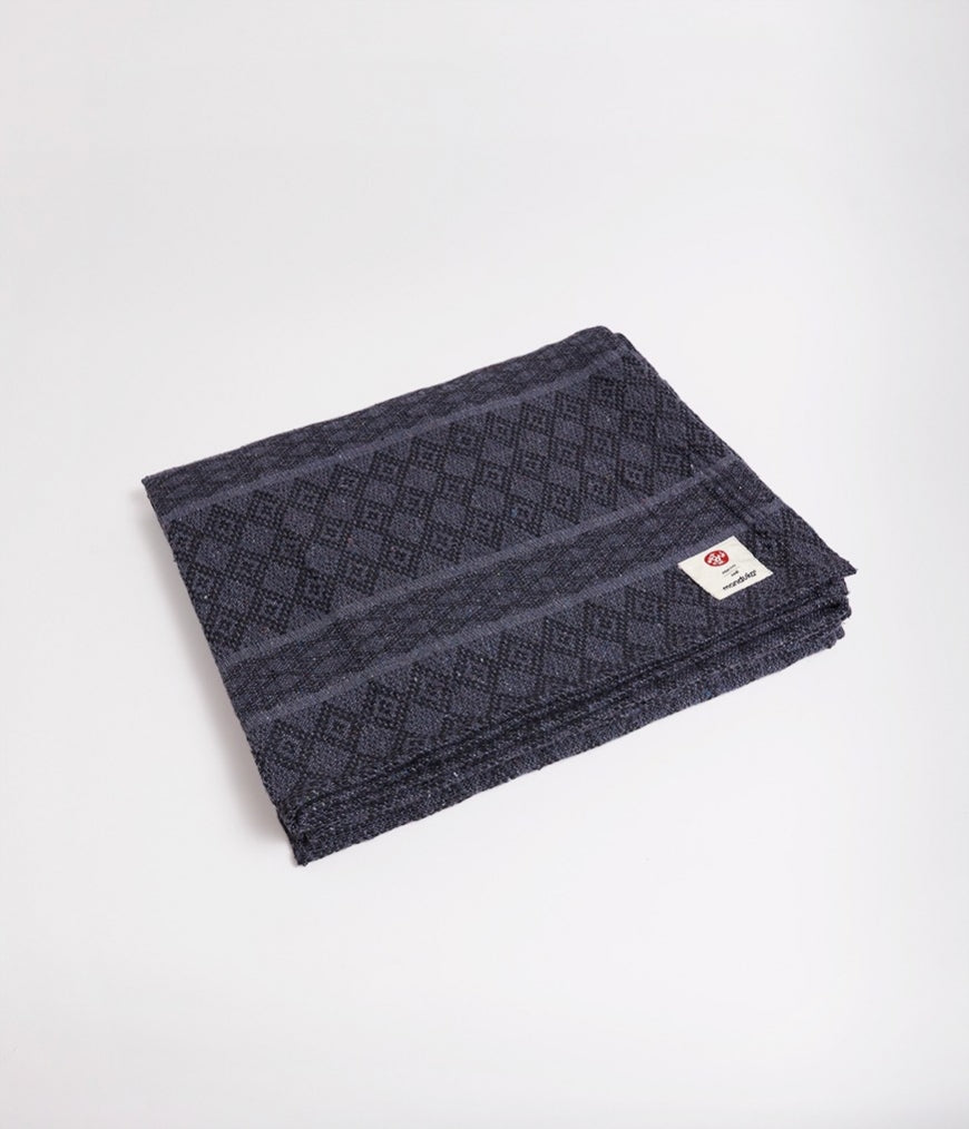 manduka-yogadecke-aus-recycelter-baumwolle image 2