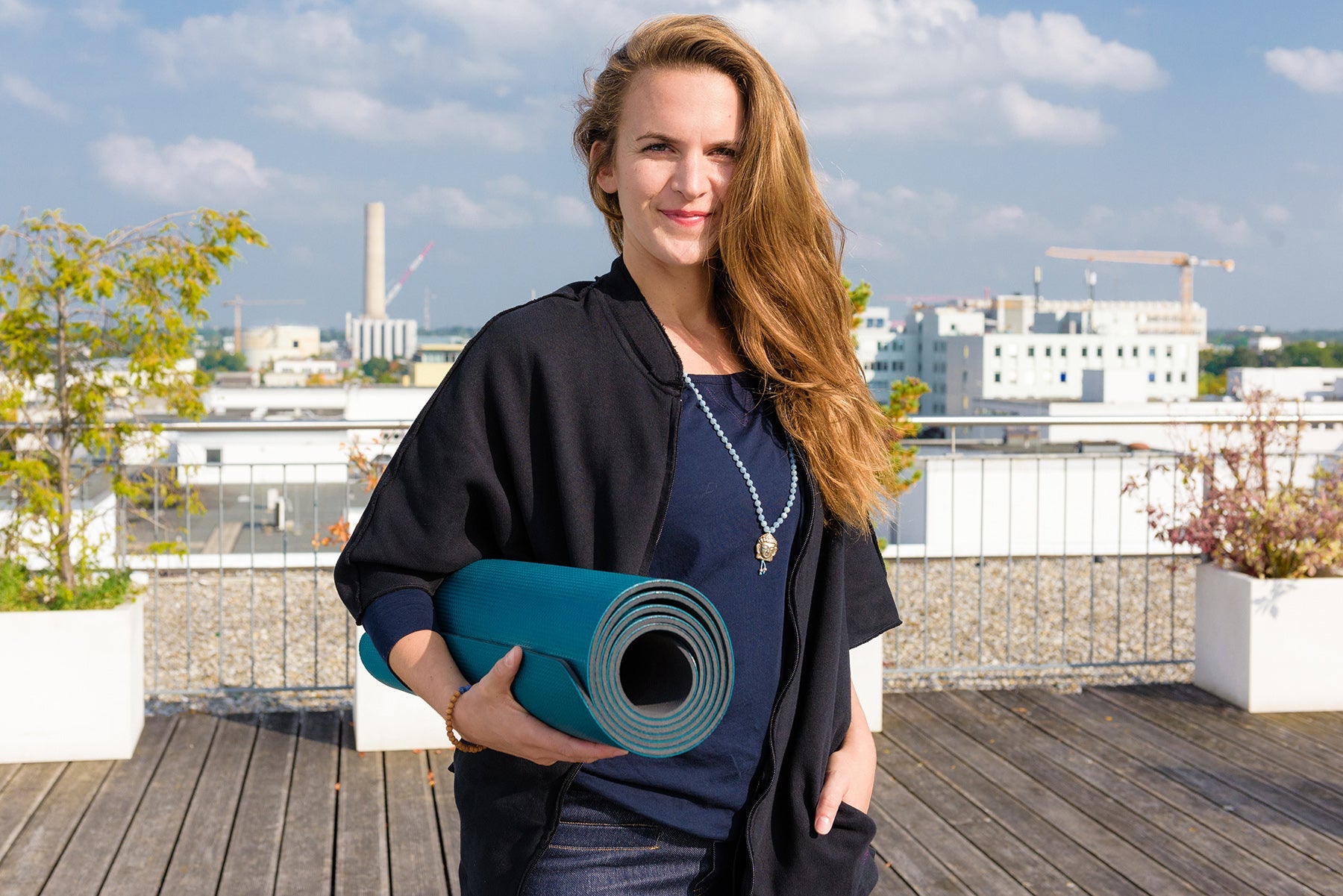 yogistar-yoga-poncho-reese-anthrazit image 4