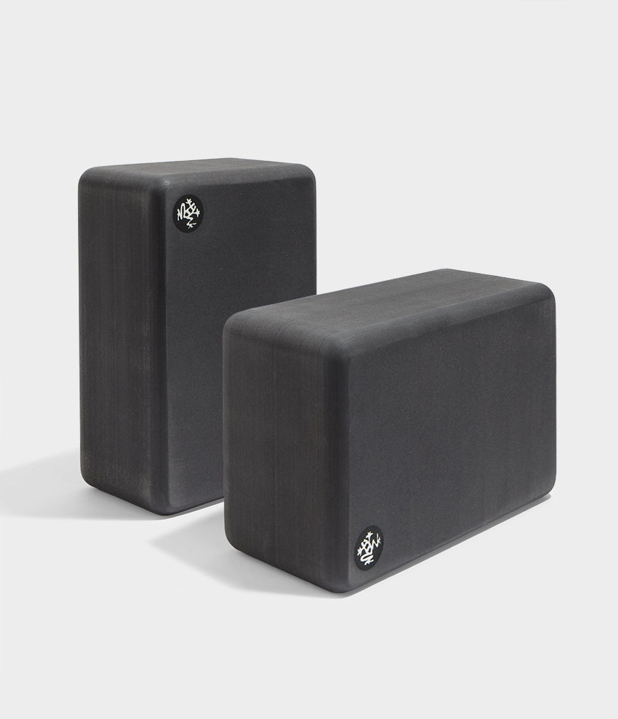 manduka-recycelter-schaumstoff-yogablock image 5