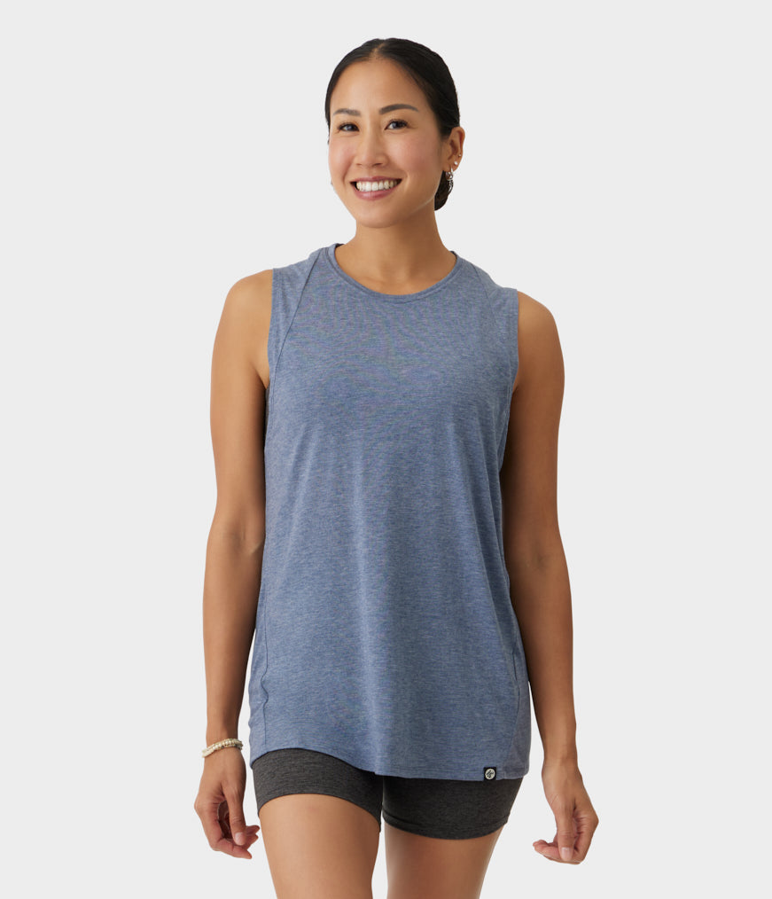 manduka-atmana-tanktop-leichtes-recycled-performance-top image 1
