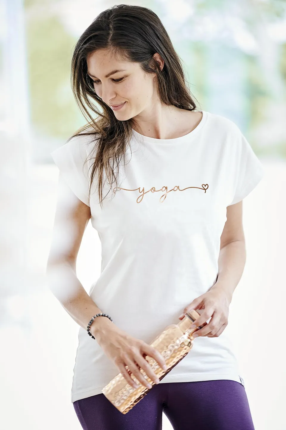yogistar-yoga-t-shirt-batwing-yoga-ivory-copper image 1