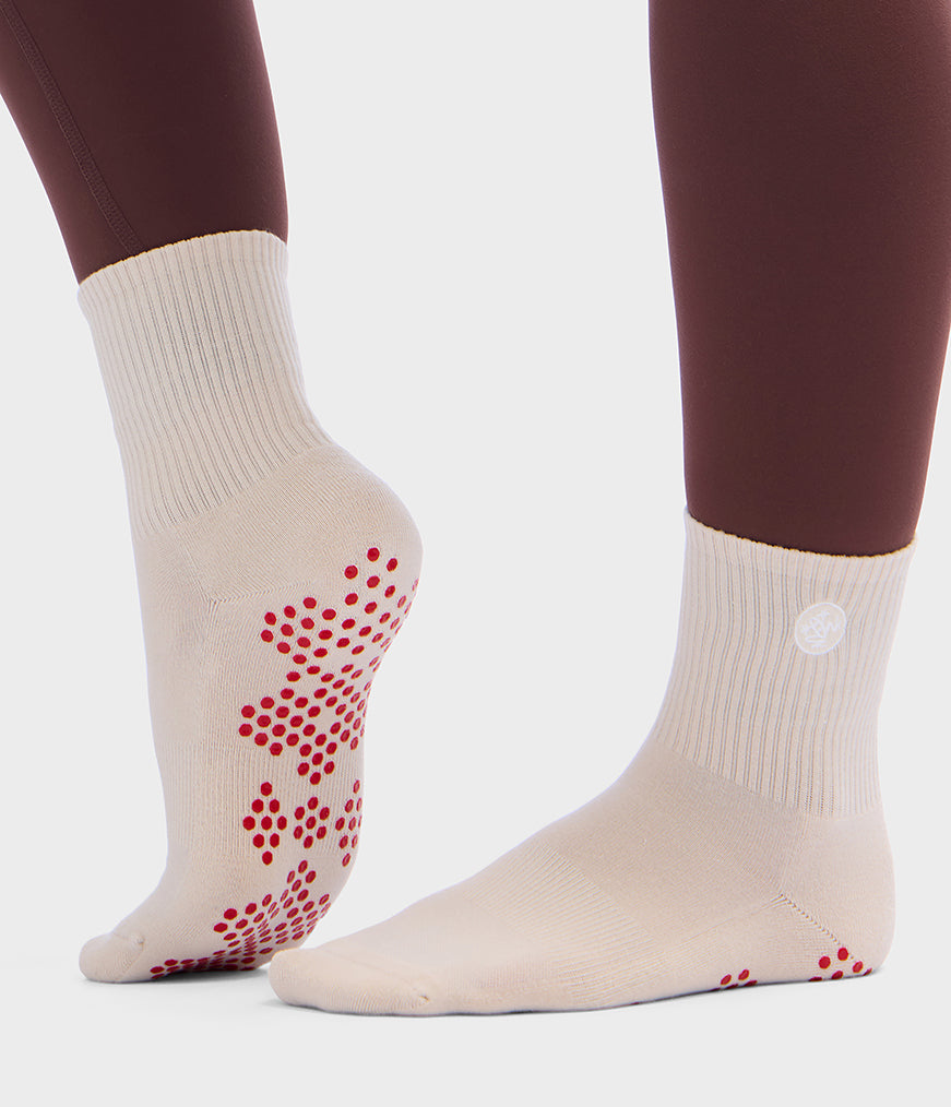 manduka-equilibria-pilates-halb-crew-socken image 8