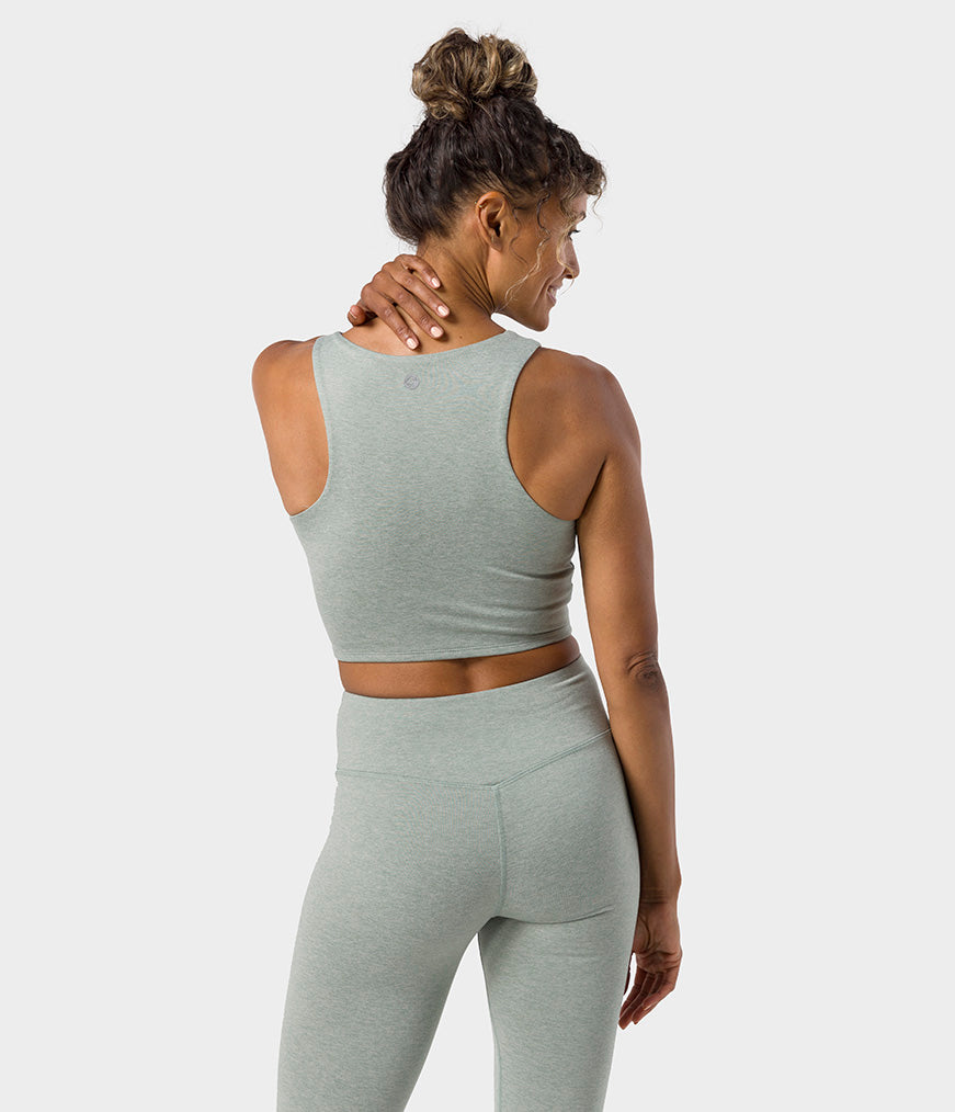 manduka-dhara-tanktop-racerback-cropped image 8