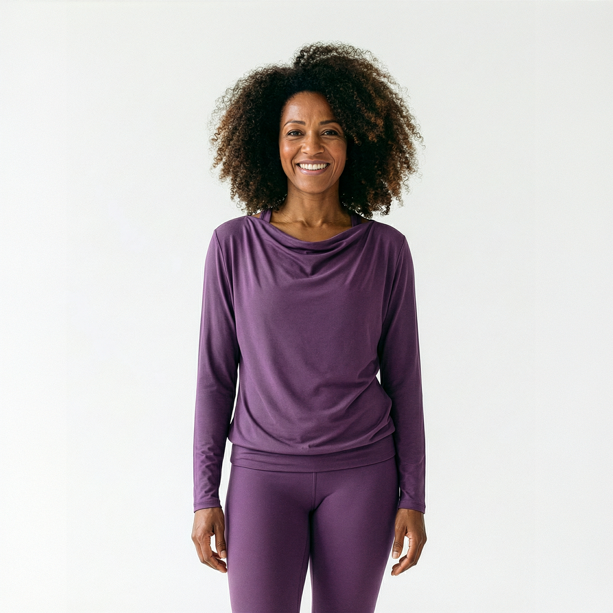 yogistar-yoga-longsleeve-flowing-shakti-ala-elderberry image 1
