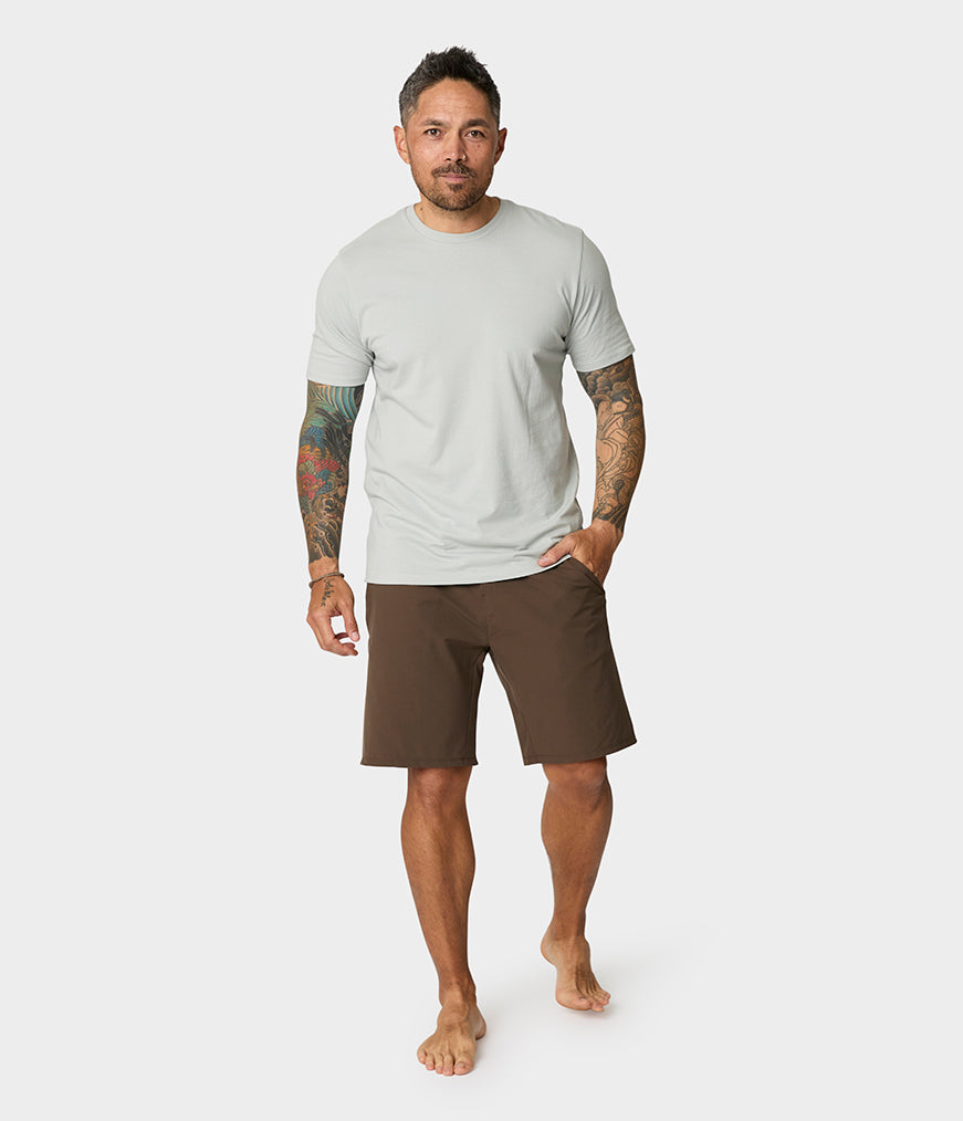 manduka-cntr-shorts-herren image 8